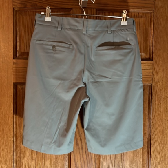 Walter Hagen Mens grey 10” golf shorts, 30W - Picture 2 of 6